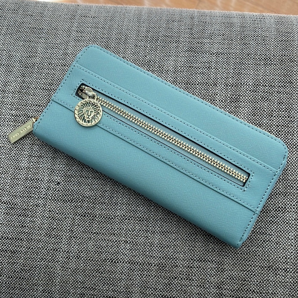 Anne Klein wallet